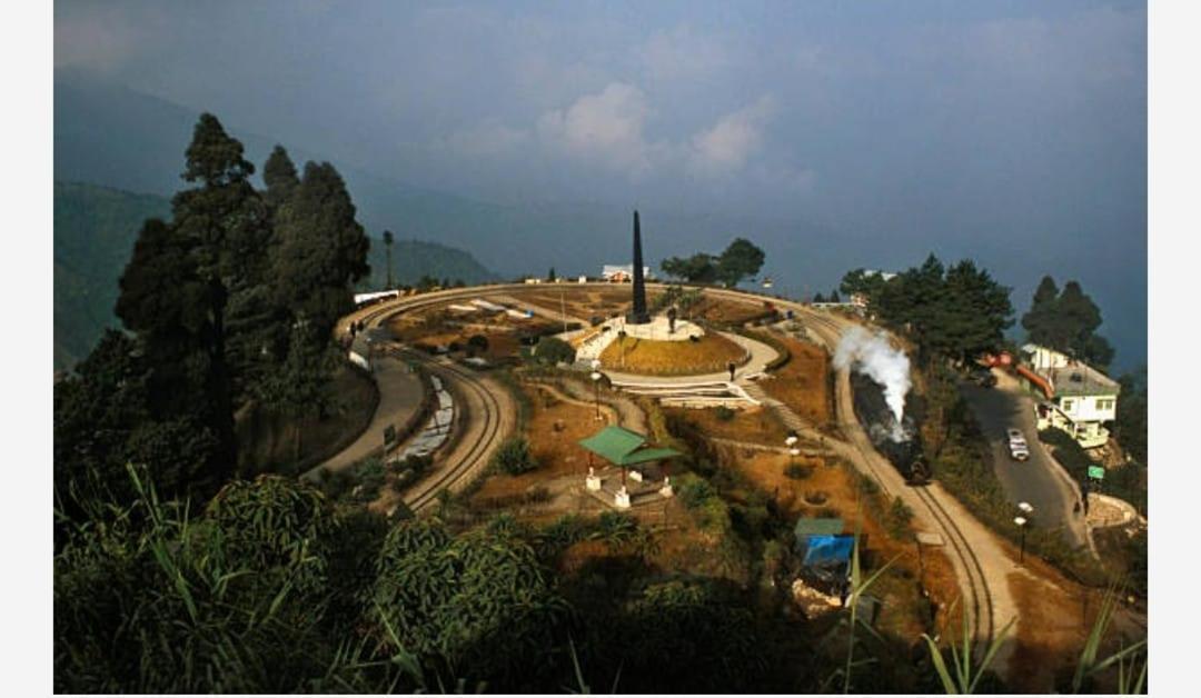 Hostel Pathi Bunkers Darjeeling  Exterior foto
